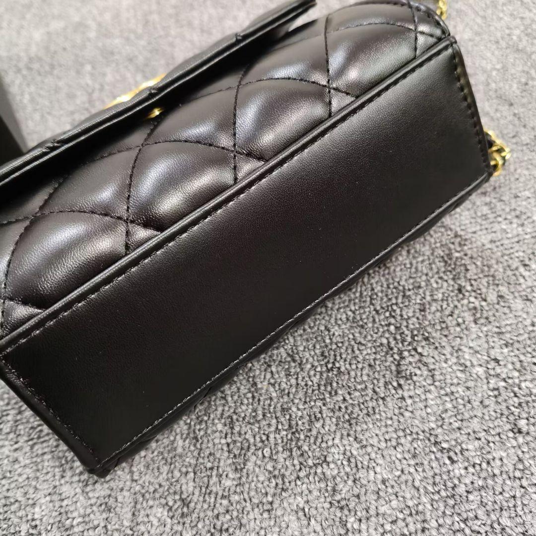 VIP限定 ノベルティ パールビジュハンドル型 ショルダーバッグ