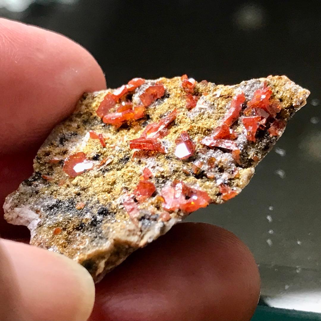 レア 鉱物 バナディナイト 原石標本 モロッコ天然石 オレンジ 43.75ct