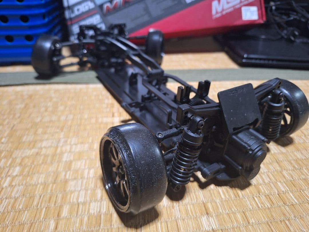 シャーシ