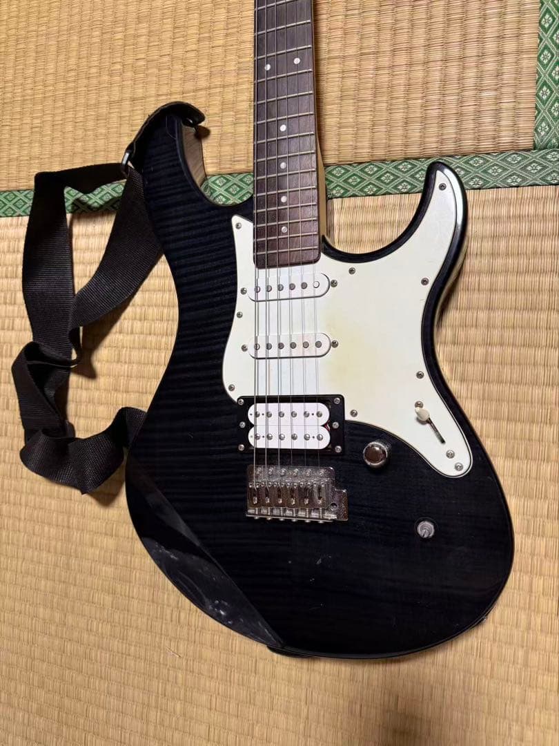 YAMAHA エレキギター PACIFICA 212vfm ケース