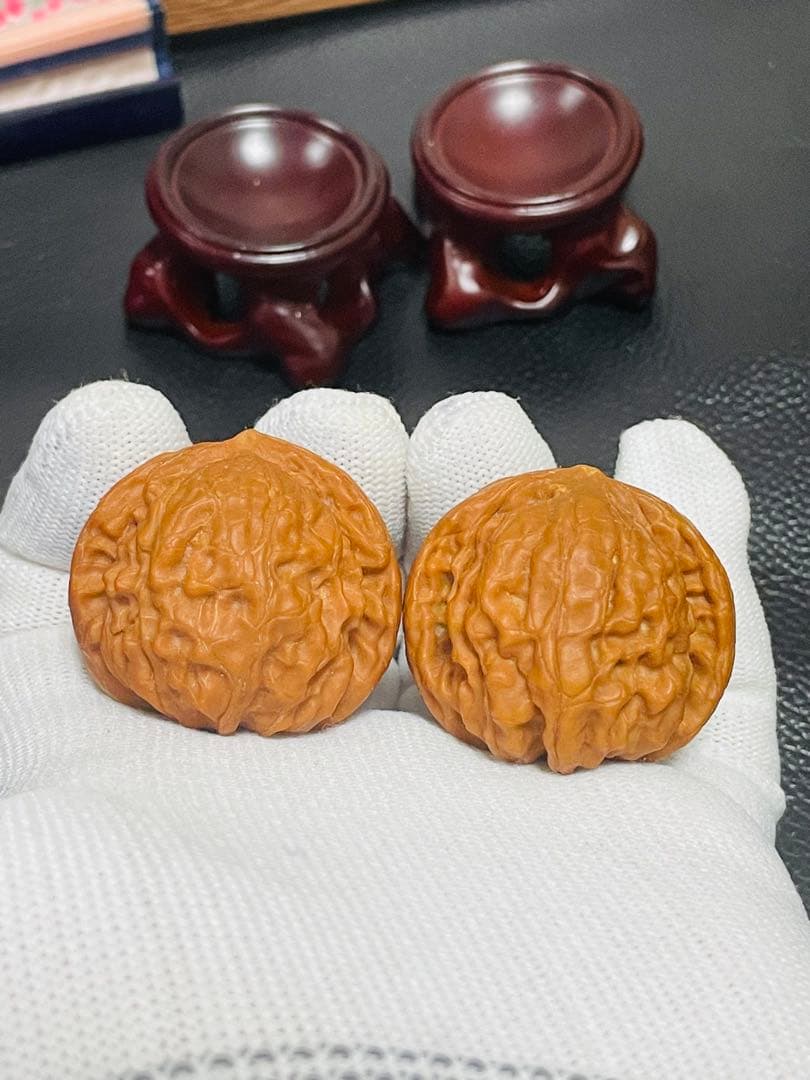 厚揚げNo.404❤️遊ぶクルミ　文玩核桃 希少変異種核鼎