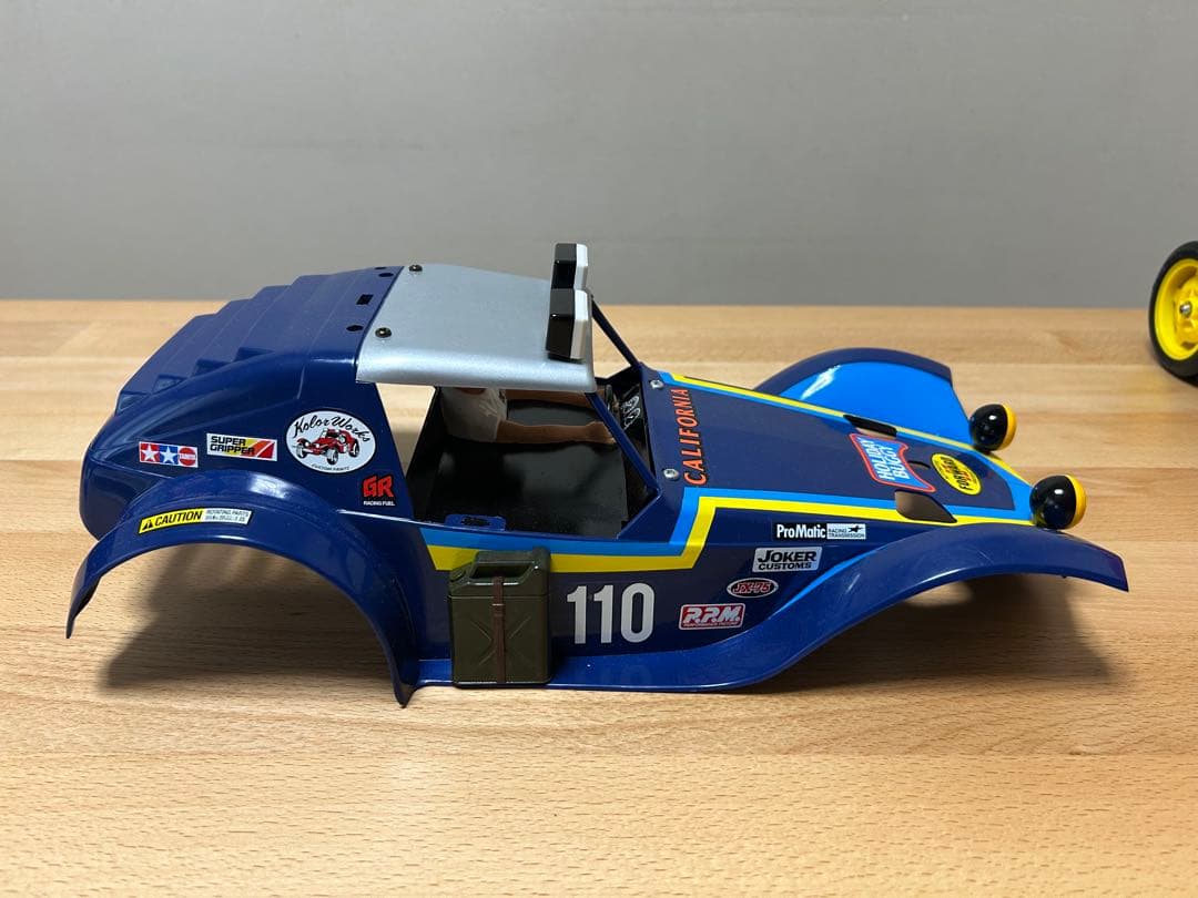 タミヤ　DT02 ワーゲンオフローダーボディ　ホリデーバギーボディ