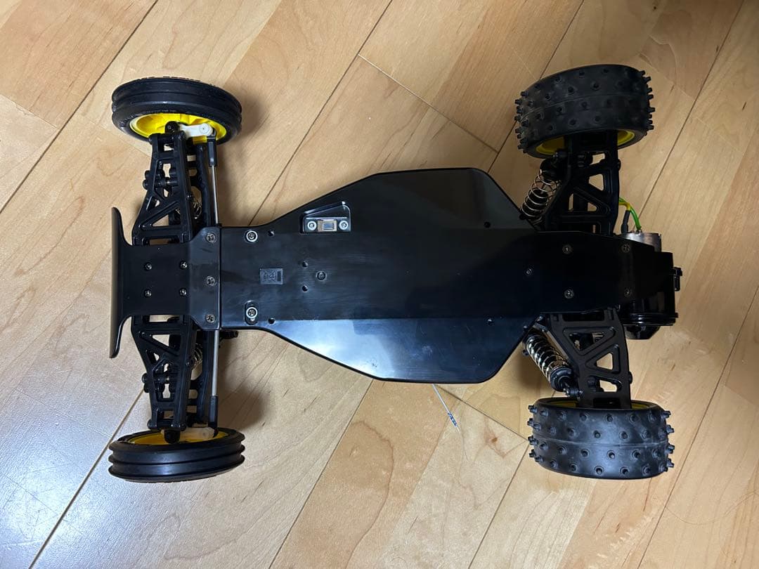 タミヤ　DT02 ワーゲンオフローダーボディ　ホリデーバギーボディ