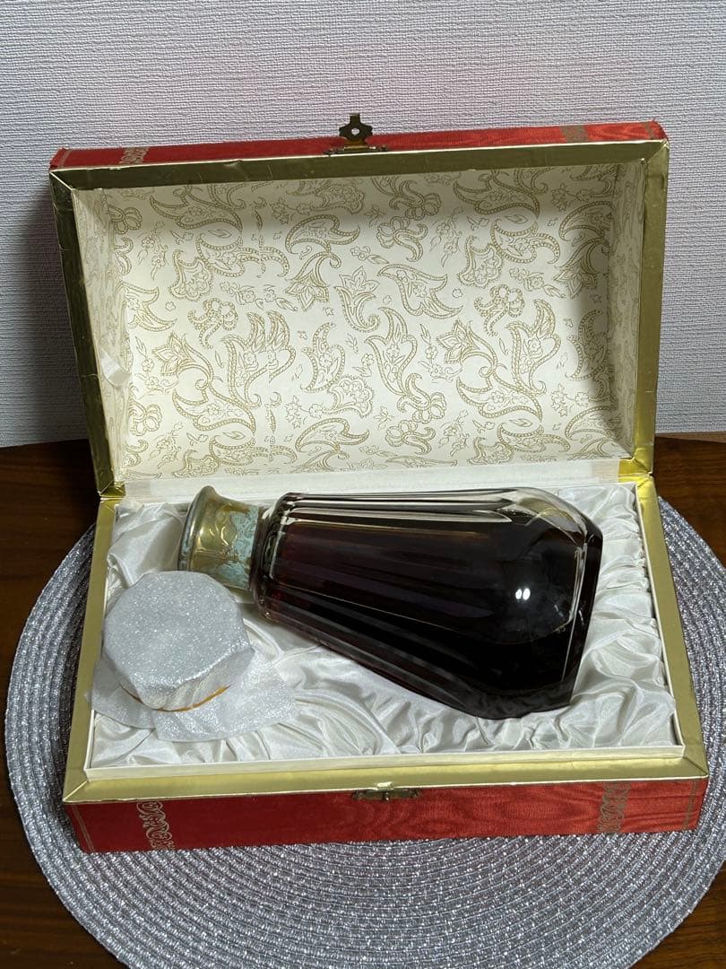 H*i様 CAMUS COGNAC カラフェ バカラ　初期ボトル