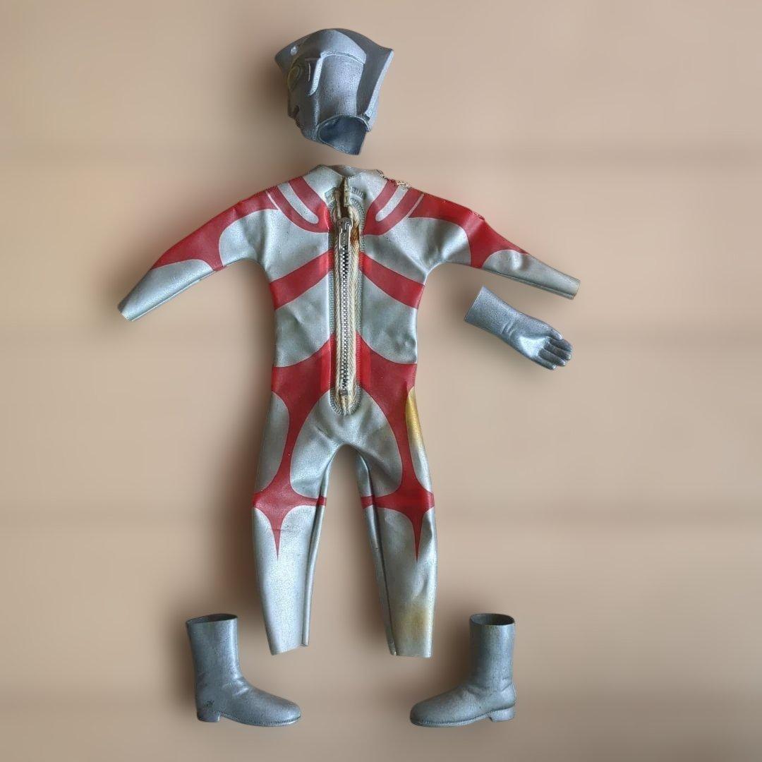 変身サイボーグ　ウルトラマンエース　コスチューム(右手欠品)