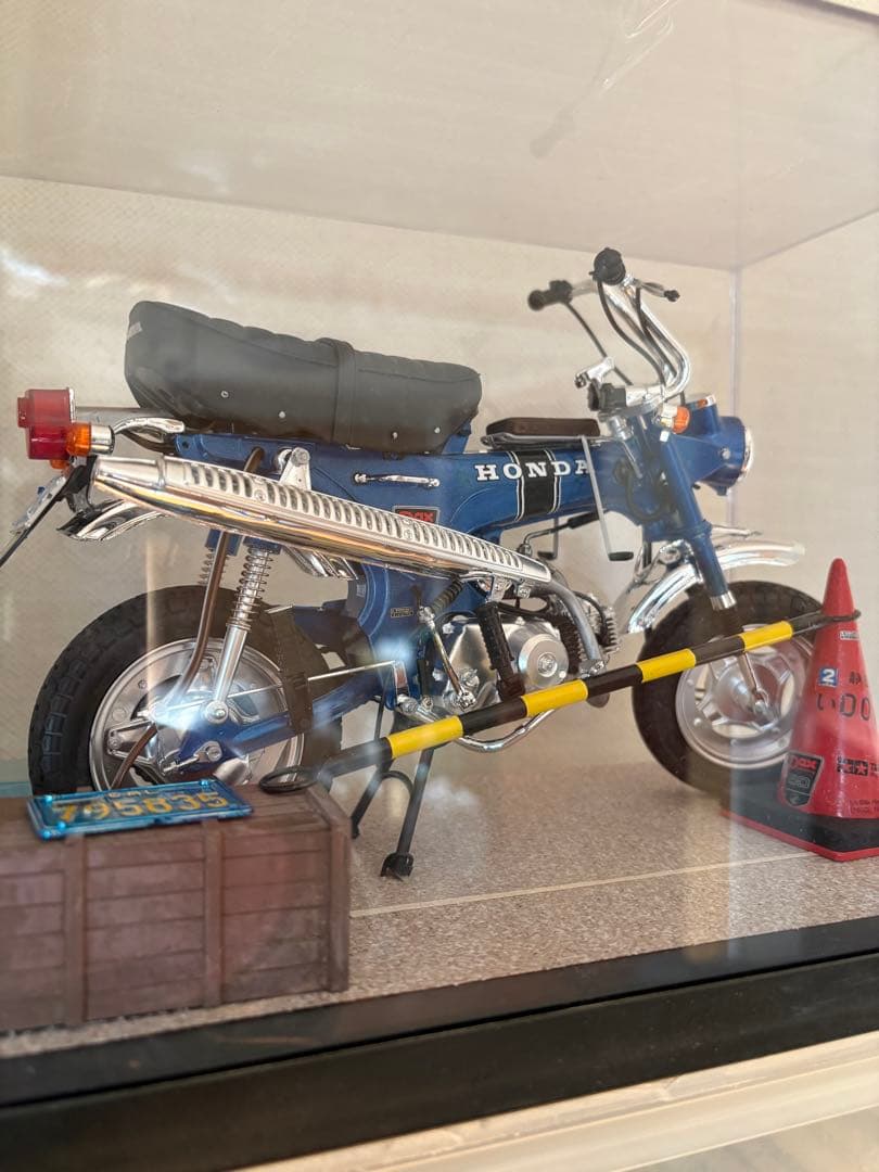プラモデル　　HONDAdax70 bmw