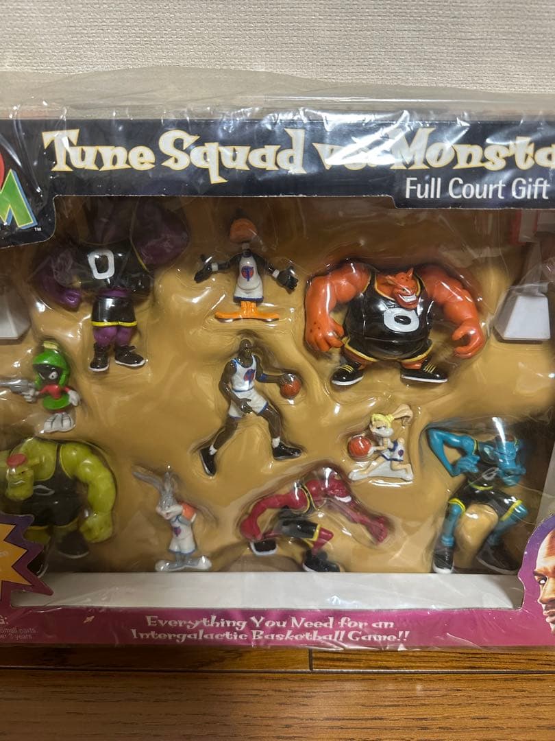 新品 ビンテージ スペースジャム マイケルジョーダン バックスバニー フィギュア