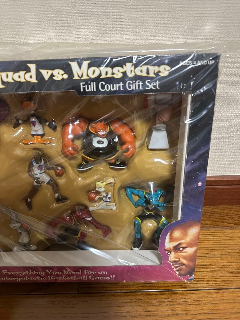 新品 ビンテージ スペースジャム マイケルジョーダン バックスバニー フィギュア