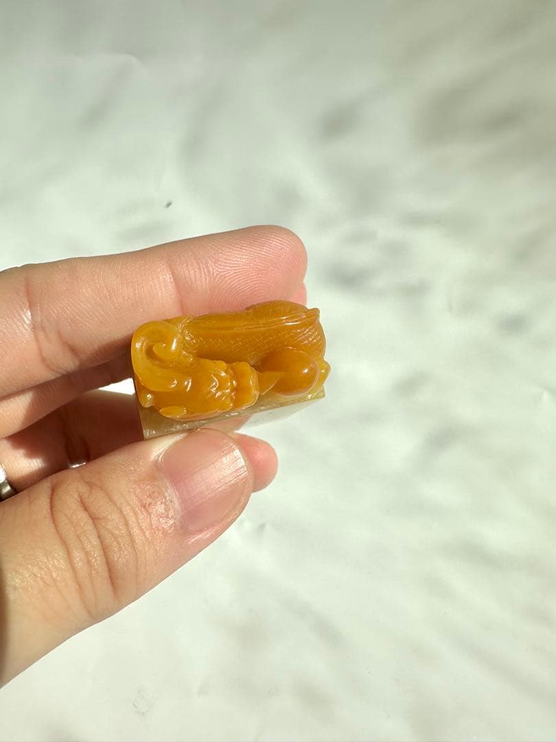 【螭虎】 古獣　美品　高級印材　篆刻　印石　ラオス　印石　水凍 田黄