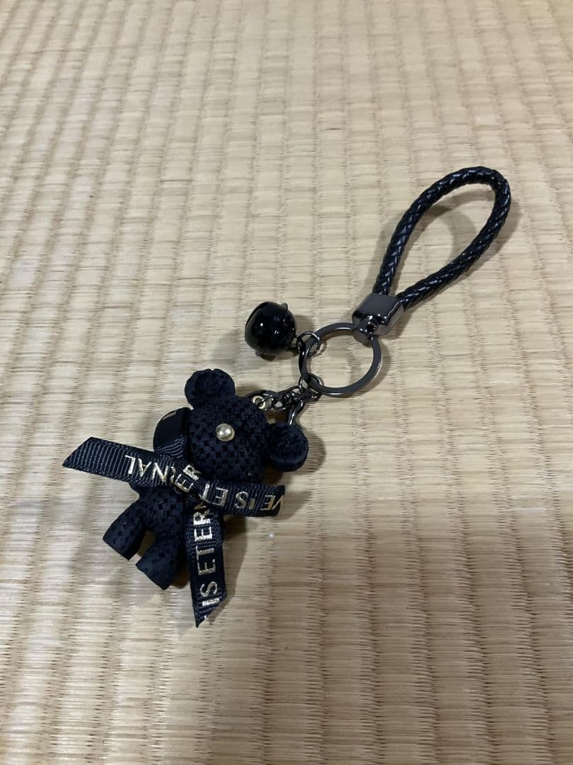 クマ型編み物キーホルダー ブラック