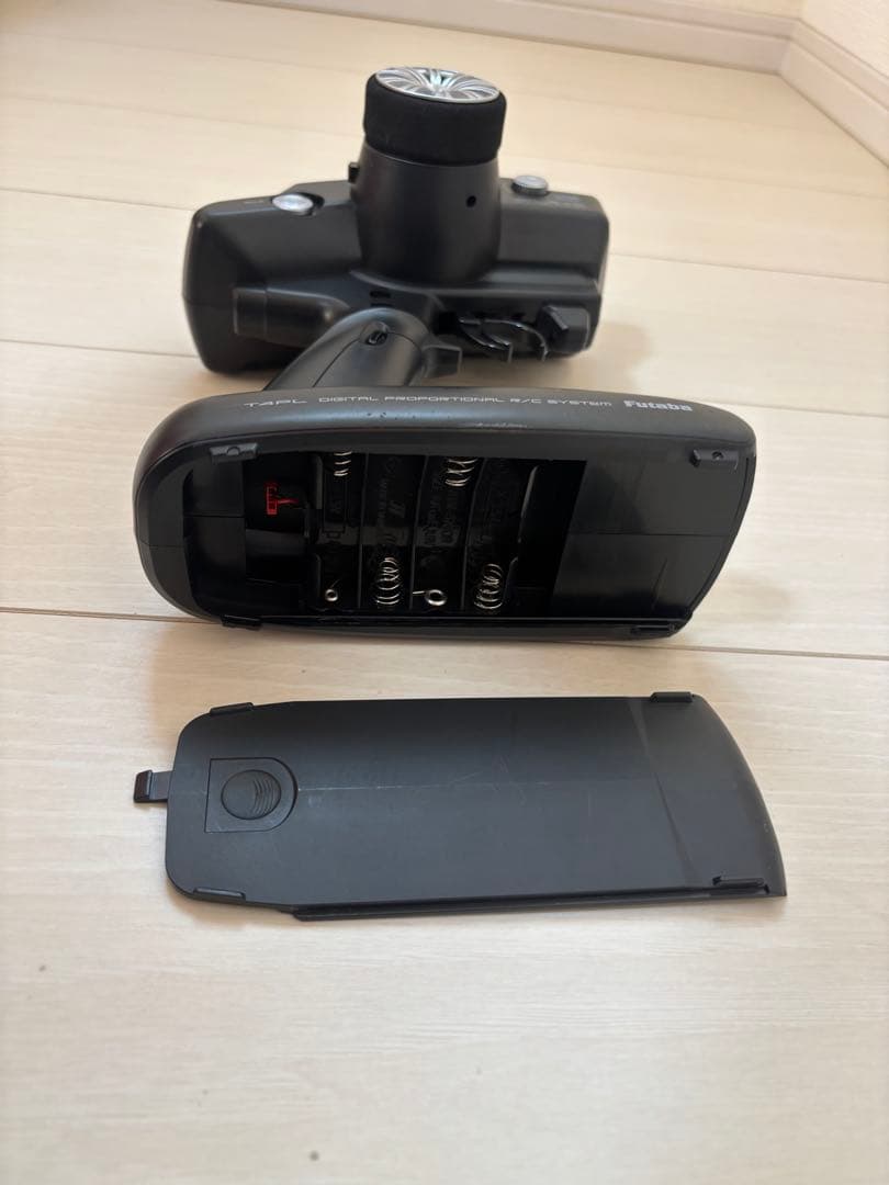 フタバ4PL-2.4G 受信機2個付き