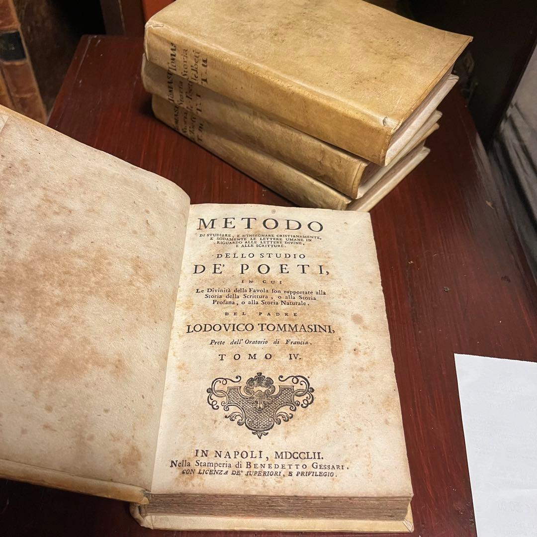 【最終値下げ】希少！ヴェラム装丁！1700年代のイタリア古書3冊セット