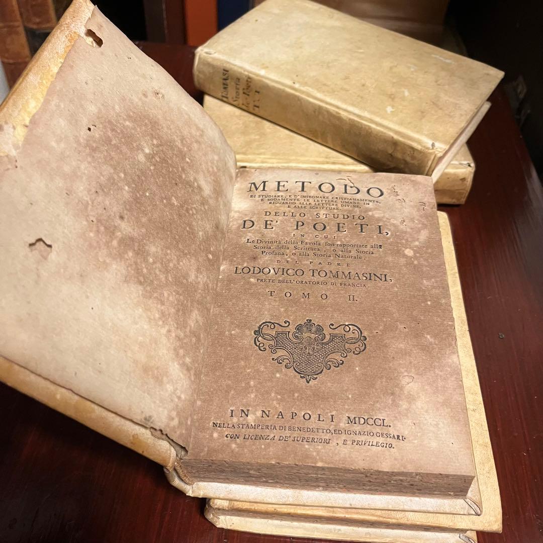 【最終値下げ】希少！ヴェラム装丁！1700年代のイタリア古書3冊セット