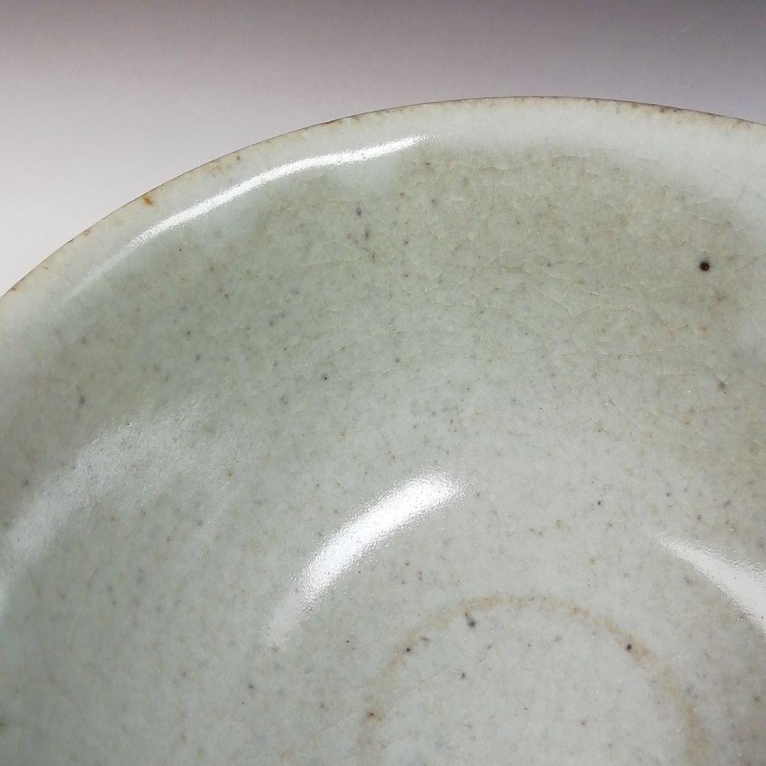Ｔ８４８　茶碗　『白釉　茶碗』『神楽の窯　奥田康博 作』　共箱　抹茶碗　茶道具