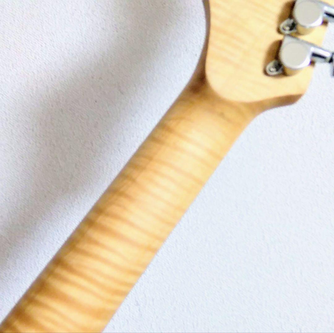 美品　Photo Genic　ストラトキャスタータイプ　エレキギター　メタリック