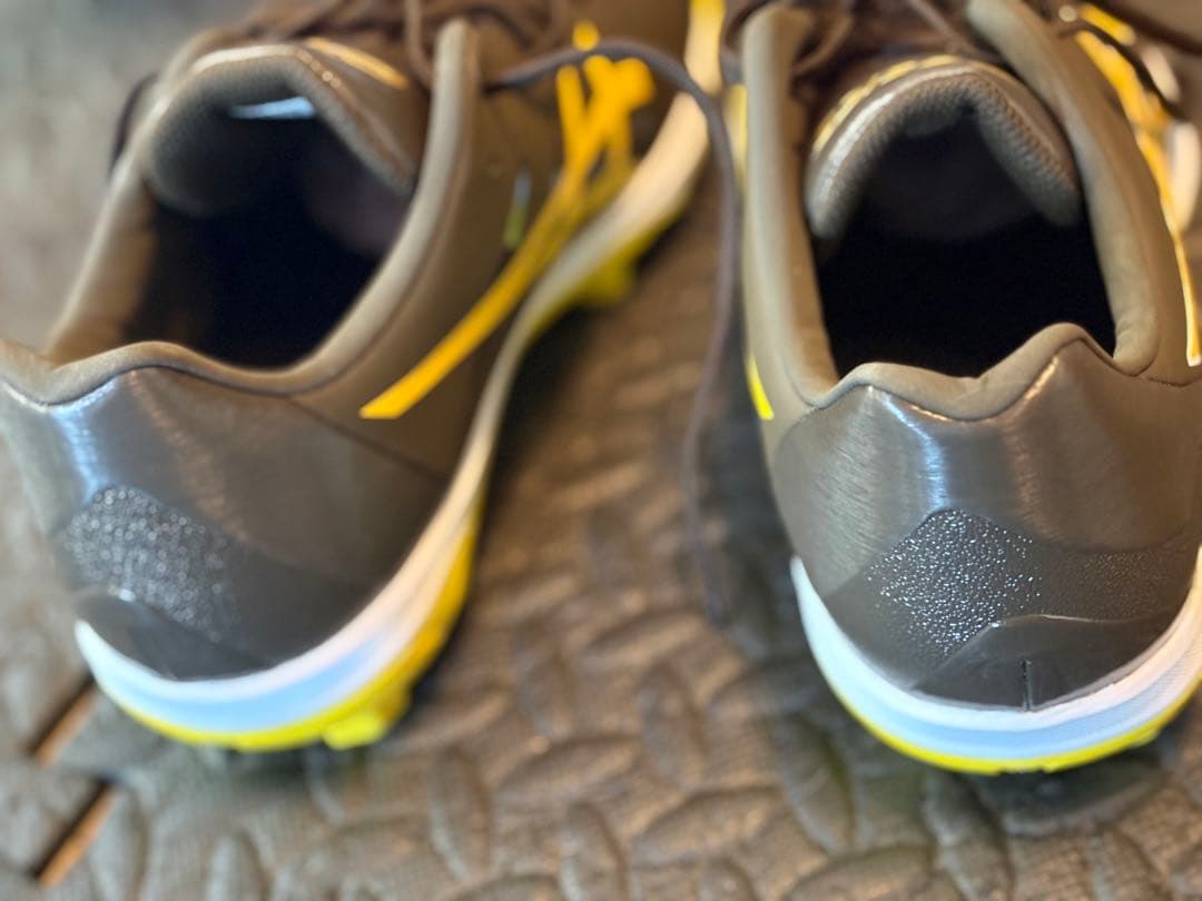 asics アシックス　スパイク　ゴールドステージ　ファング