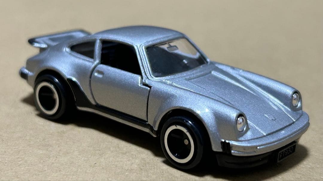 日本製 トミカ ポルシェ930ターボ シルバー
