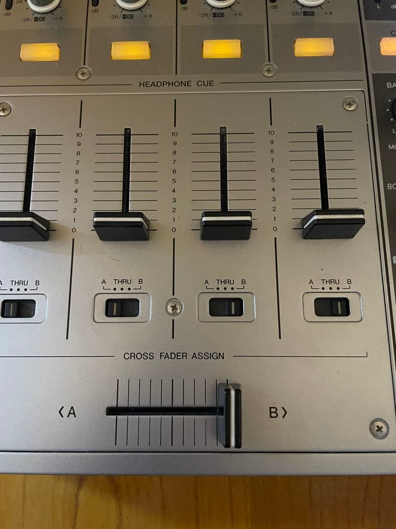 Pioneer djm 750 djミキサー　djm750