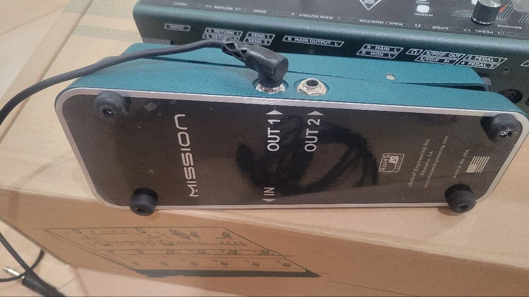 KEMPER STAGE Mission engineering ペダル付き