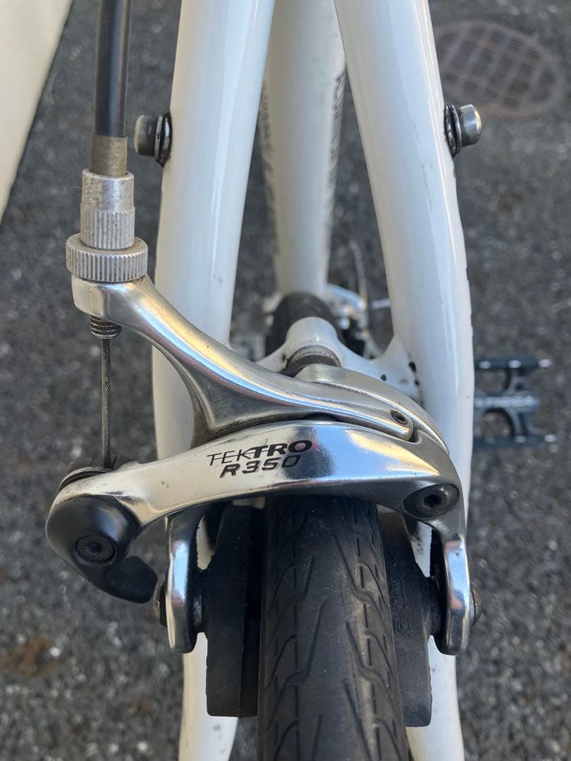 PINARELLO クロスバイク 黒/銀