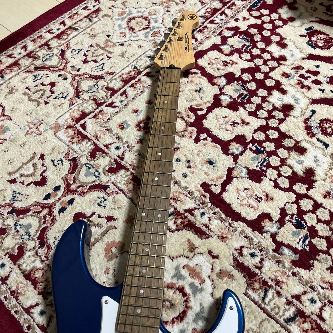 yamaha pacifica pac 012 エレキギター　青