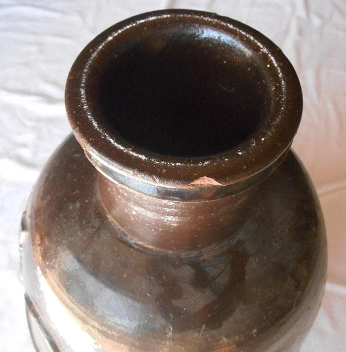 花入り 　古い甕　酢甕　　　骨董品　花瓶