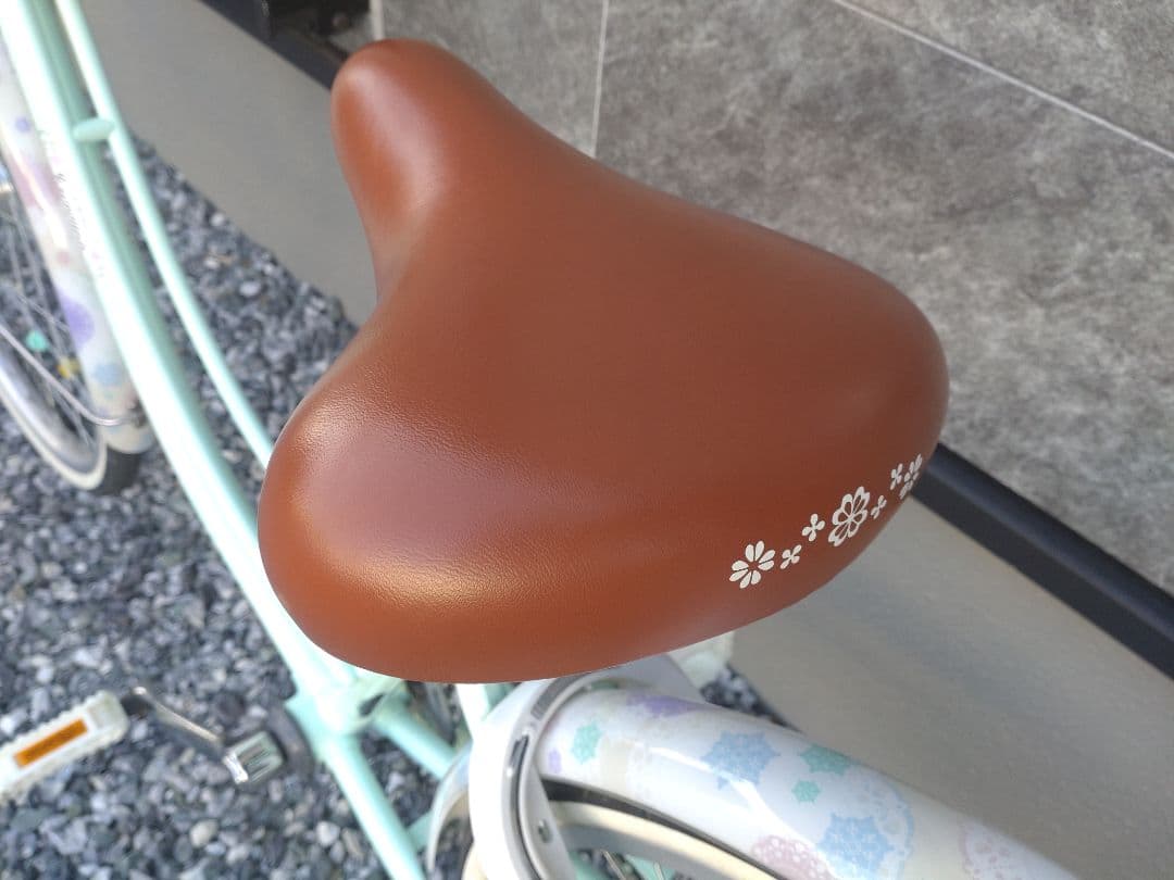 【直接引き取り】静岡県西部　ブリヂストン リコリーナ 24インチ