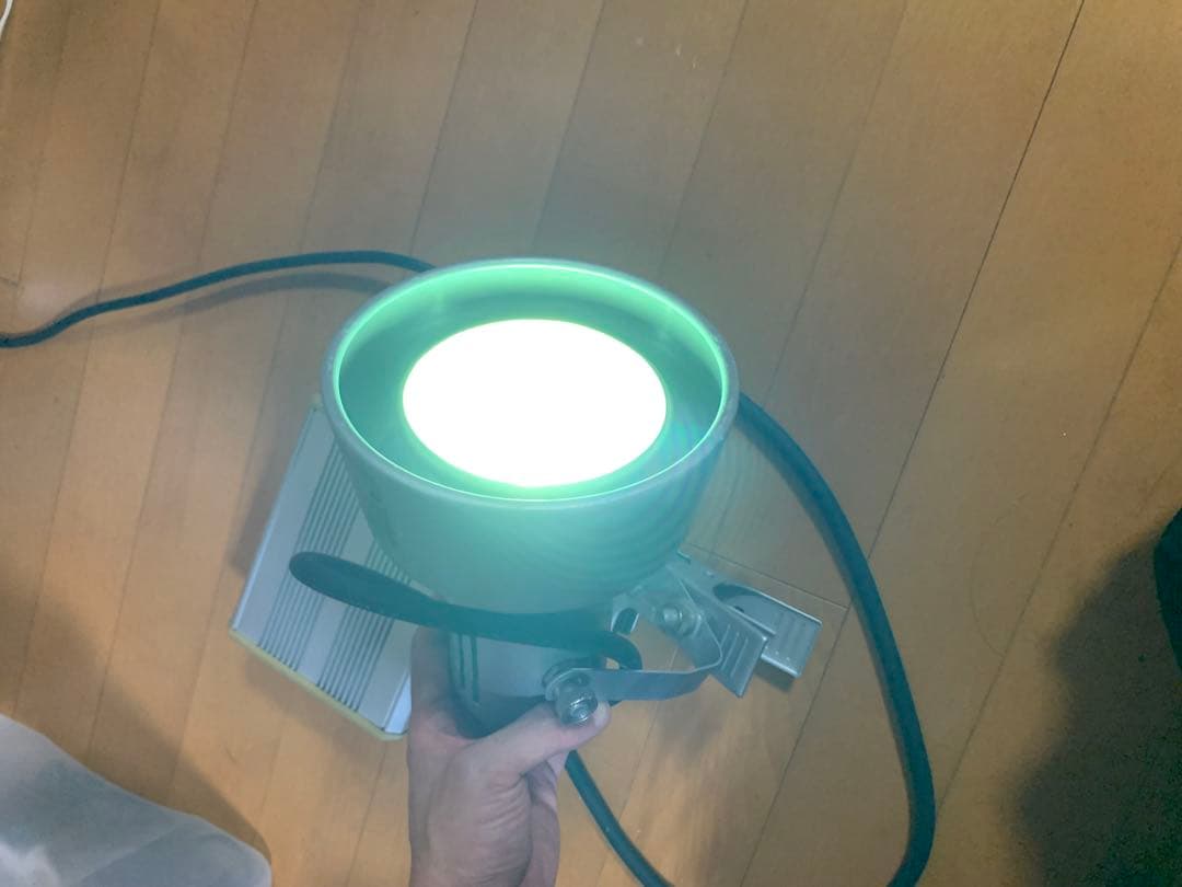 スドー　ソラーレ　メタルハライドランプ　UV70 爬虫類