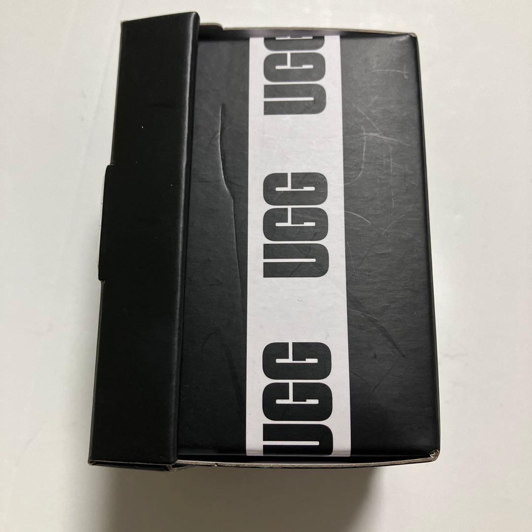 【開封品】UGG ベアブリック　アグ