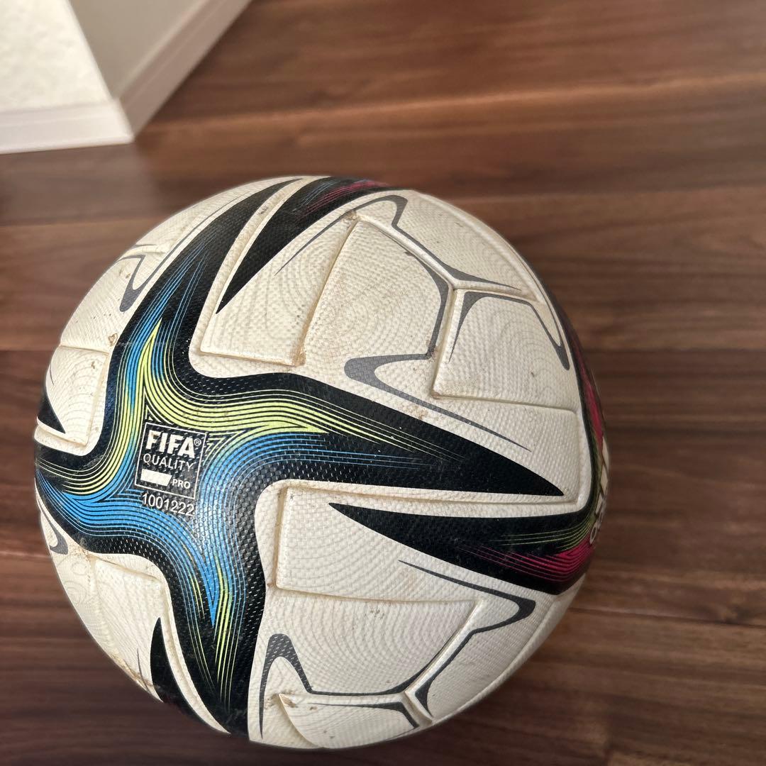 adidas FIFA Quality Pro サッカーボール 2021