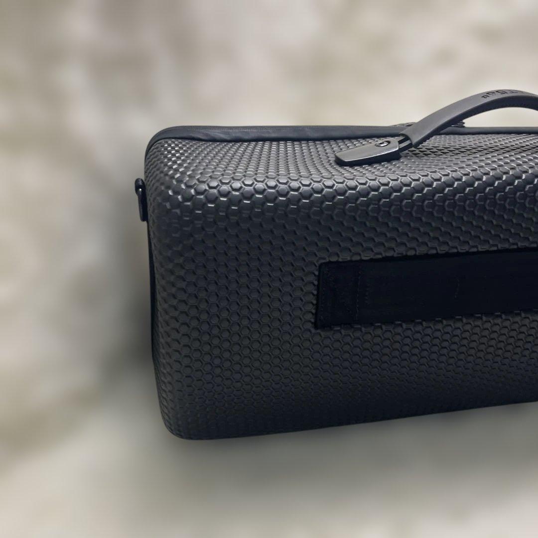 新品 Lat56° ガーメントバッグ スーツケース トラベルバッグ 27L