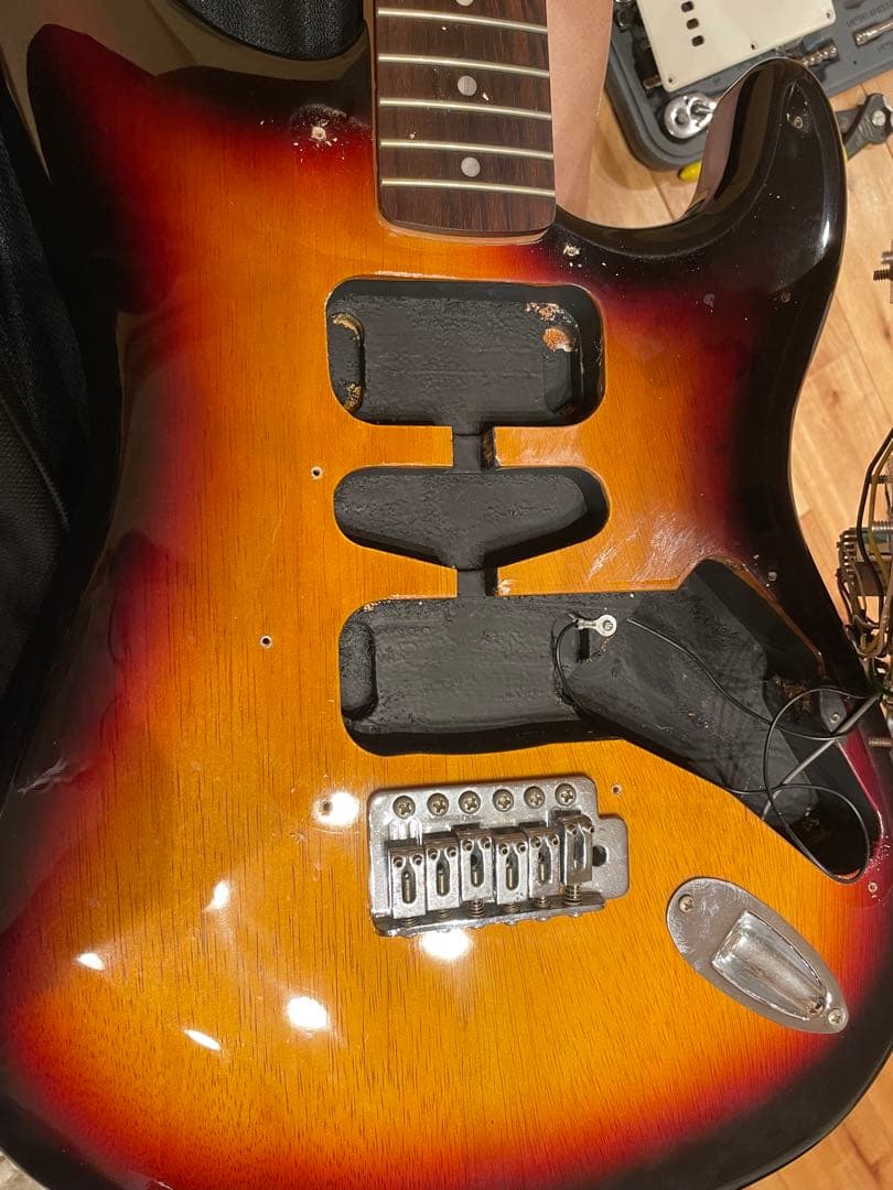 Squier by fender Bullet Strat ストラトキャスター