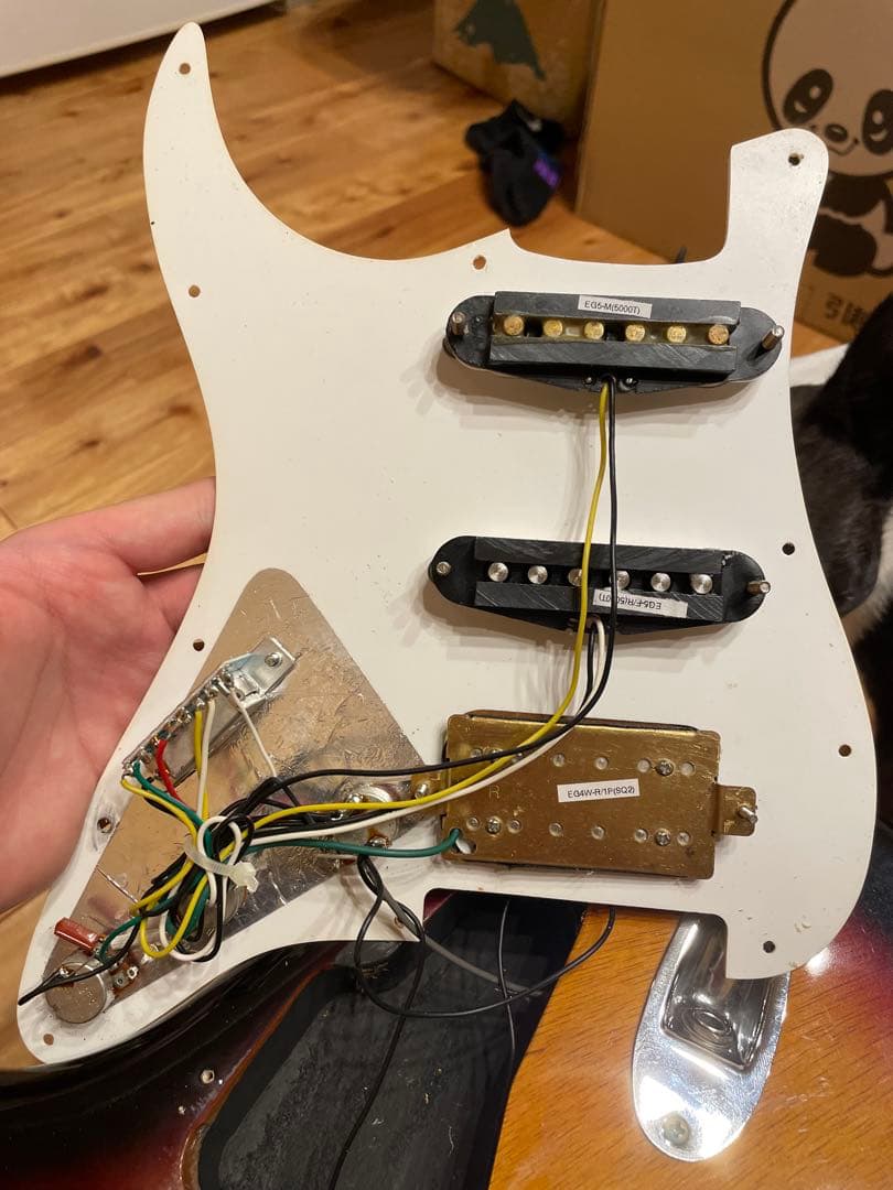 Squier by fender Bullet Strat ストラトキャスター