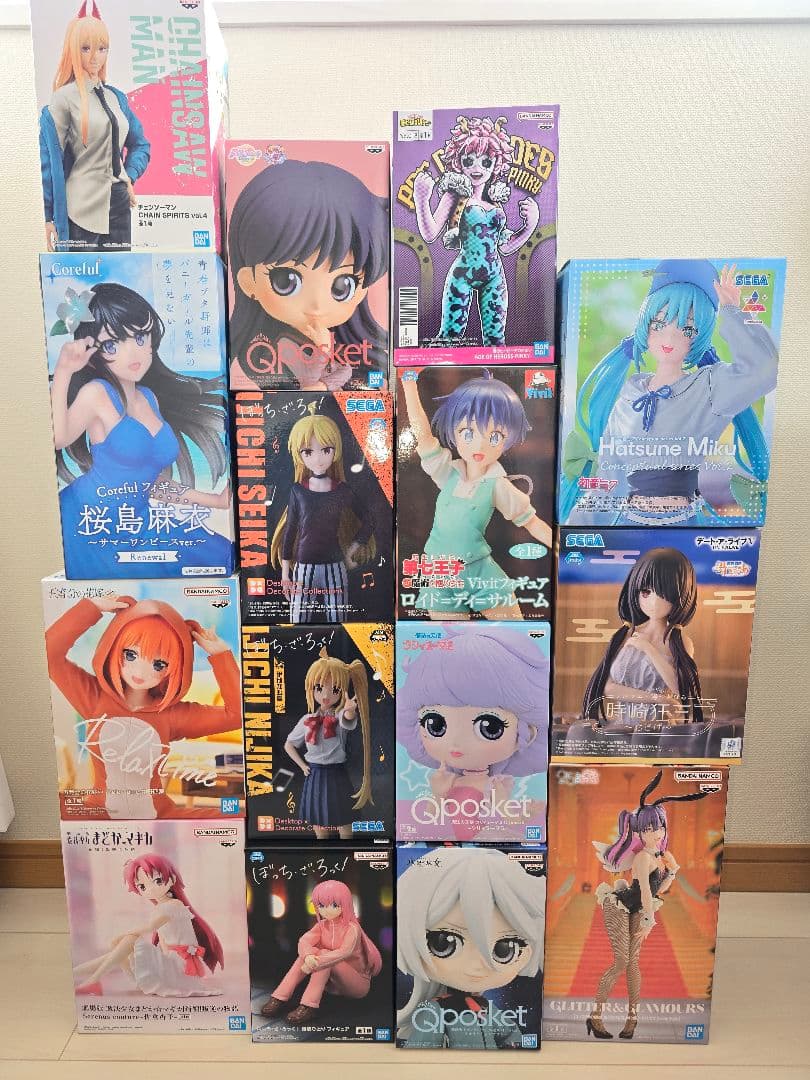ワンピース　美少女などフィギュア　３６体まとめ売り