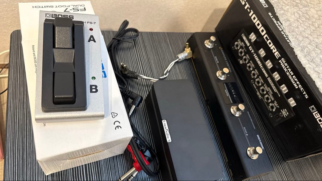 BOSS GT-1000CORE マルチエフェクター　付属品多数