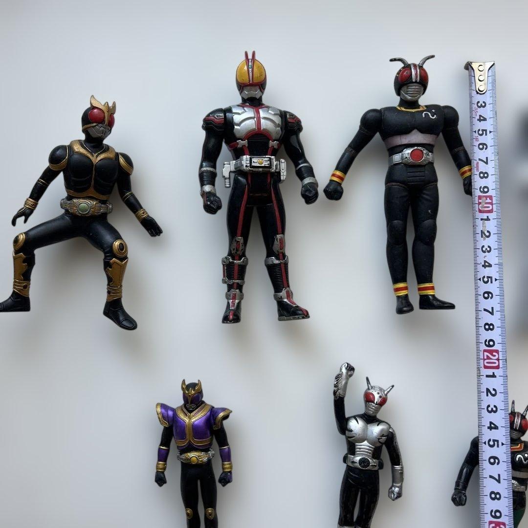 仮面ライダー　ソフビ／フィギュア　16体