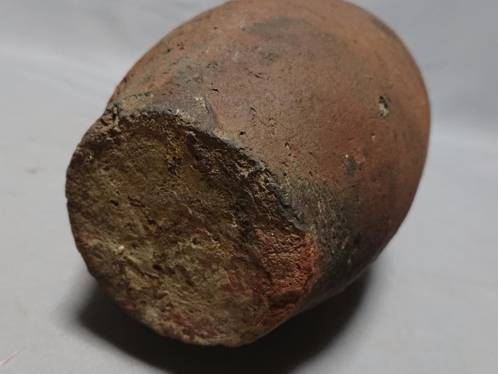 コレクター収集品　琉球　古陶壺屋焼　焼締徳利　「鬼の腕」　19世紀　江戸末期