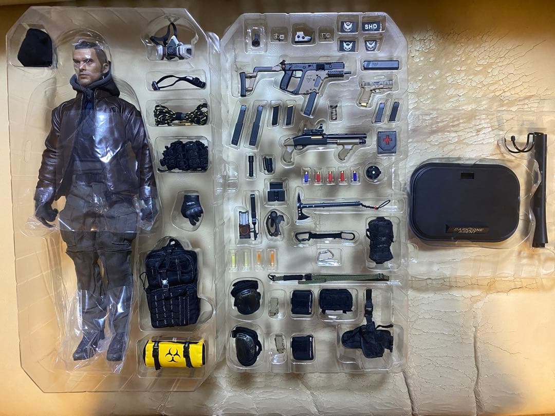 VTS DARKZONE AGENT フィギュア 1/6