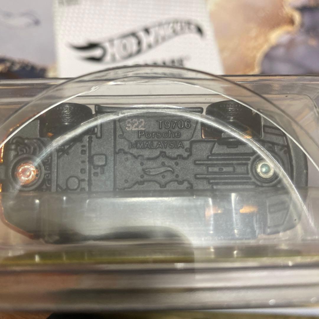 ミニカー Hot Wheels Porsche NFT 911 GT3 RS