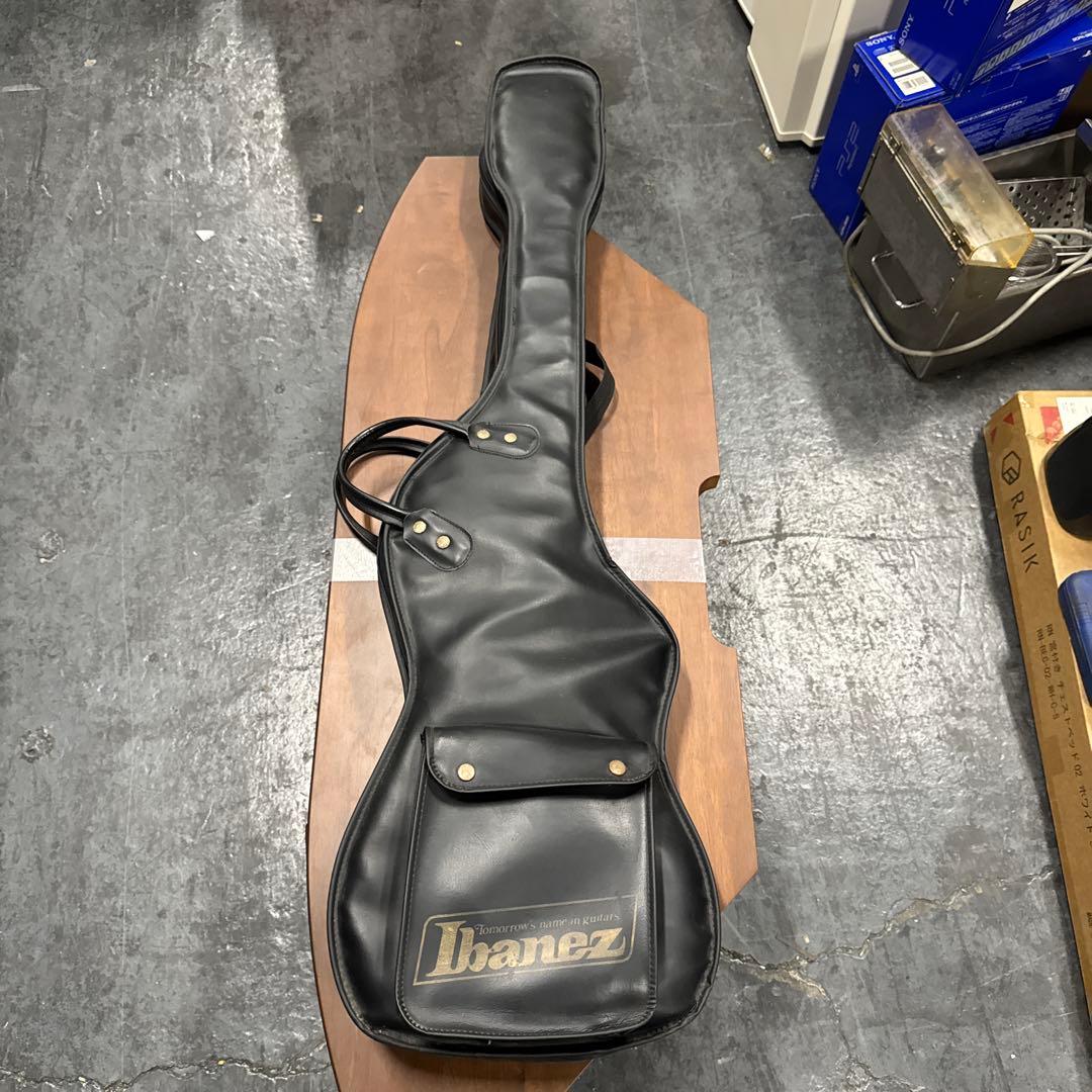 ④Ibanez Roadstar 1 Series ベースギター