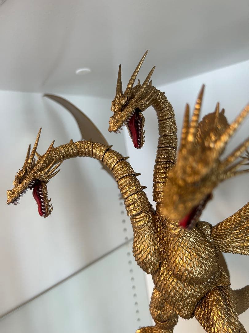 キングギドラ s.h.monsterarts shモンスターアーツ フィギュア