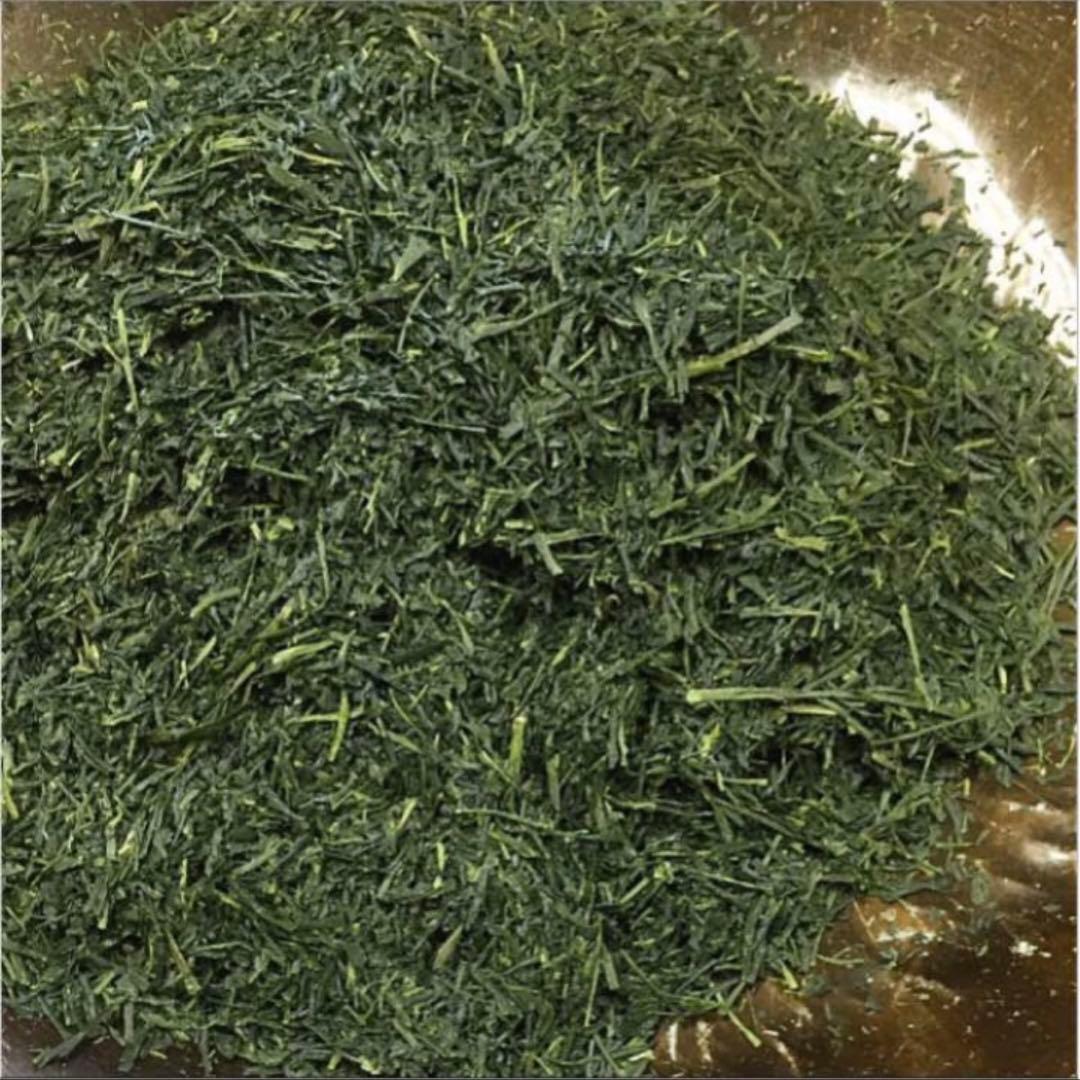 八女茶，緑茶(特上煎茶)1000円10袋 ライラです。