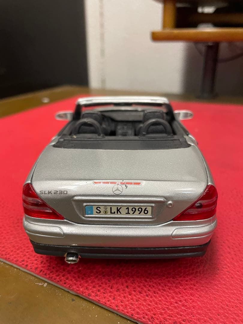 メルセデスベンツ　　SLK230   1996  黒シート