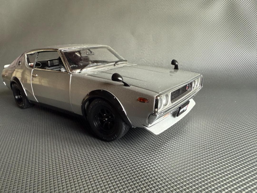 京商　Kyosho Nissan Skyline 2000GT-R 1/18