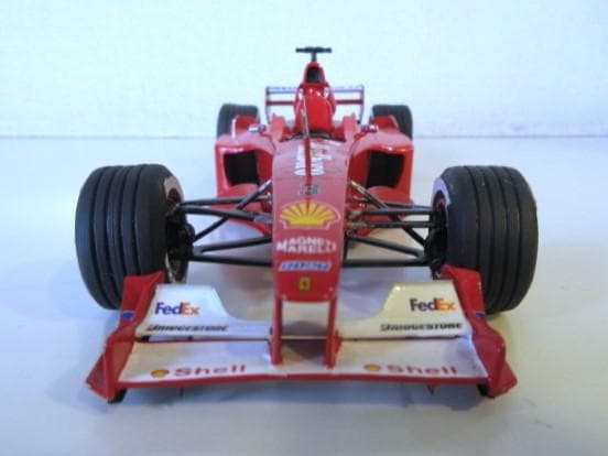 特価 TAMEO (1/24) フェラーリ F1-2001