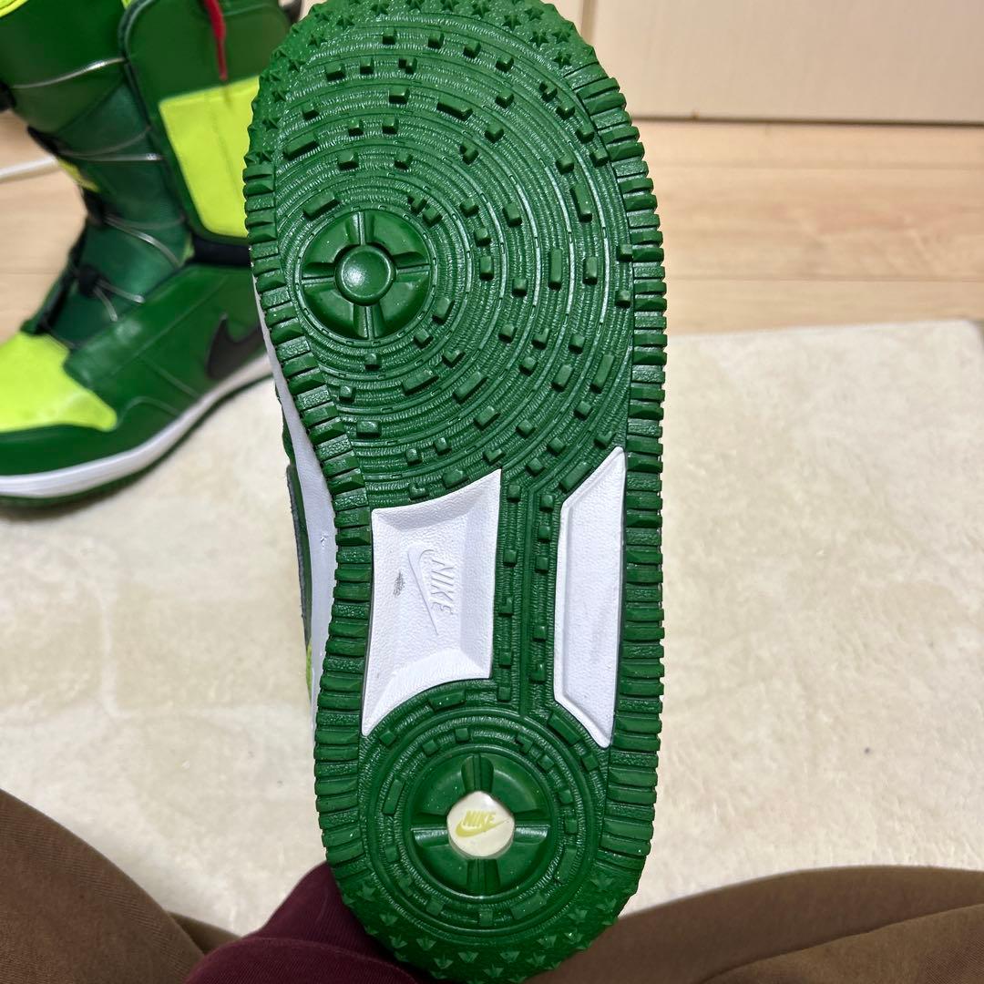 Nike スノーボードブーツ グリーン/イエロー