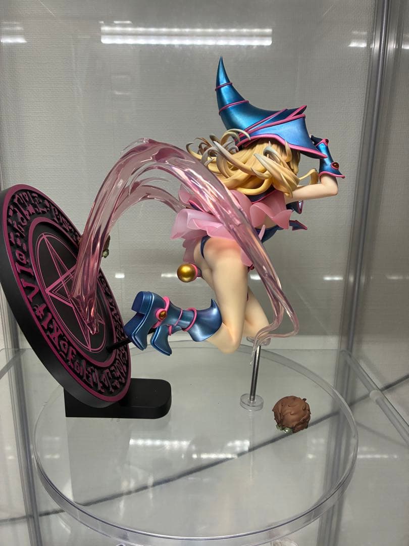 色紙、缶バッジ有り　MAGIARTS　遊戯王　ブラックマジシャンガール　開封品