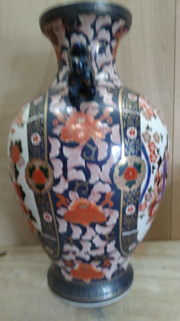 伊万里焼大壺