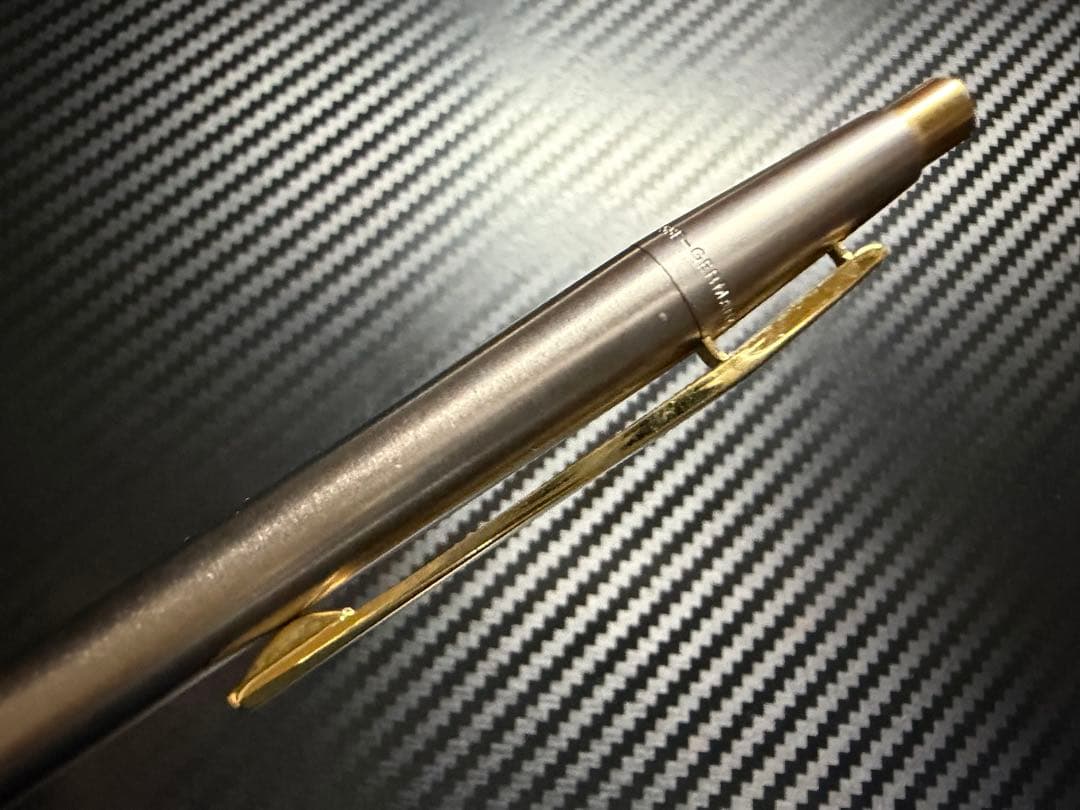 美品 モンブラン 前期型 ノブレス スリムライン ボールペンステンレススチール