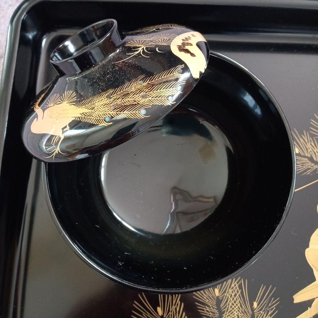 御膳とお椀